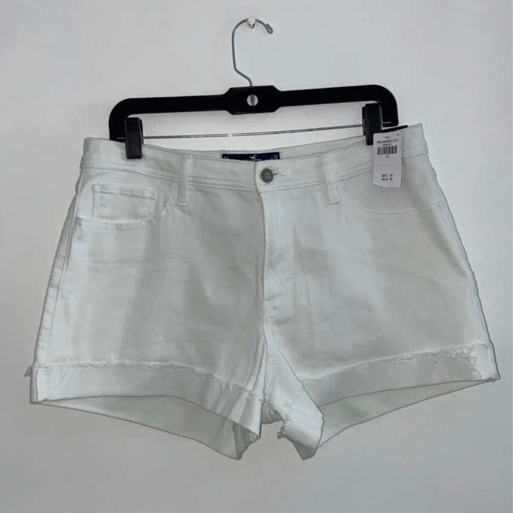 White high rise mom hollister shorts